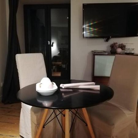 Bed and Breakfast La Tour Gregoire Клермон-Ферран Экстерьер фото